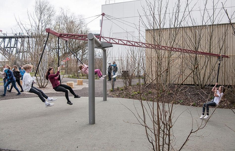 Spielerisches Lernen, wie gut Hebel dabei helfen, mit wenig Aufwand viel Kraft zu erzeugen (Bild: Swiss Science Center Technorama)